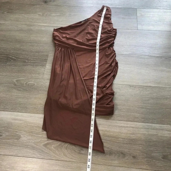 Misguided Rust Brown Ruched Asymmetrical One Shoulder Mini Dress Womens Size 10 - Picture 4 of 8
